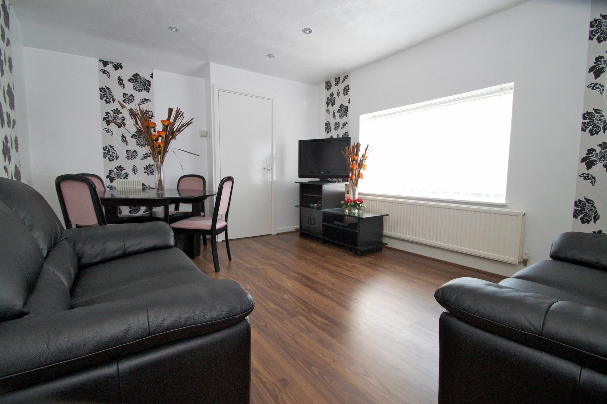 La Suisse Serviced Apartments Manchester Eksteriør billede
